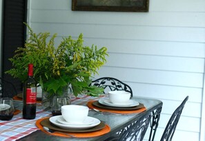 Dining - Luxury Private Farmhouse Estate Near Salmon River (Altmar)