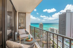 Premium Condo, 1 Bedroom, Air conditioning, Ocean View (0163) | Terrace/patio