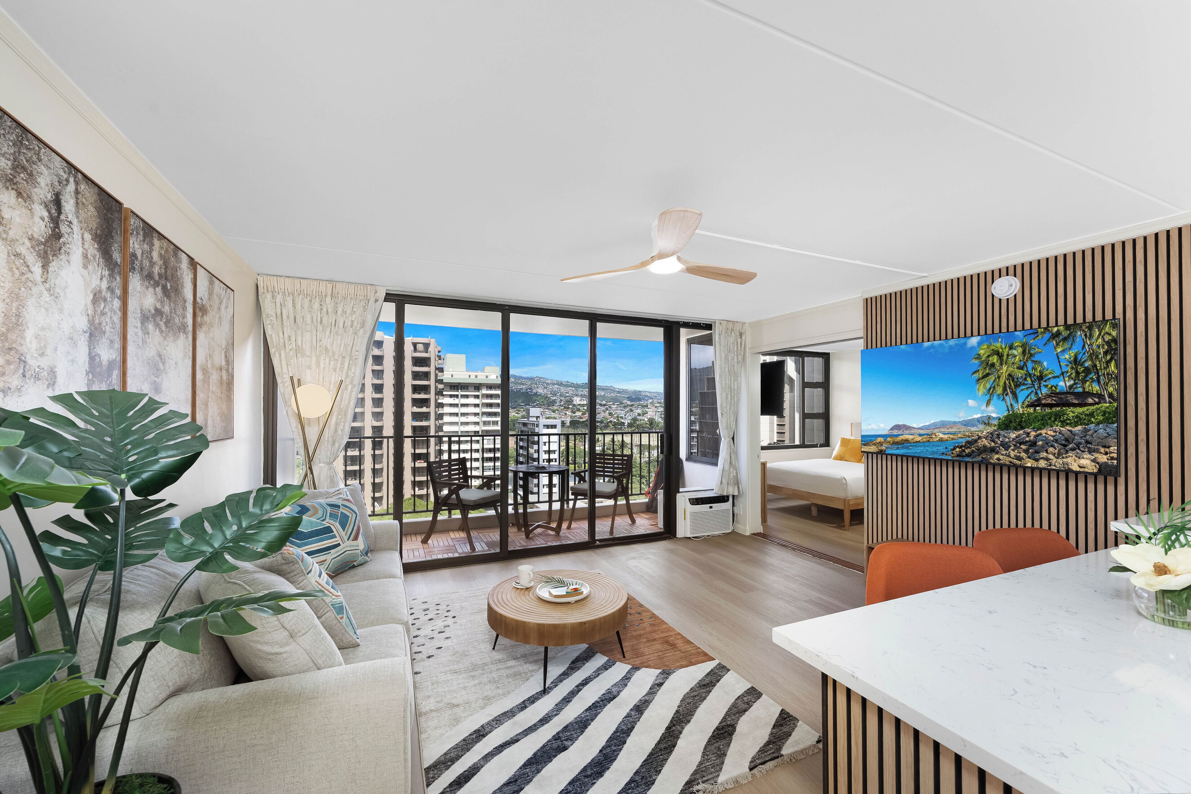 Family Condo, 1 Bedroom, Balcony, Mountain View (0055) | Living area