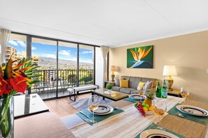 家庭公寓客房, 1 間臥室, 空調, 山景 (0118) | 起居區