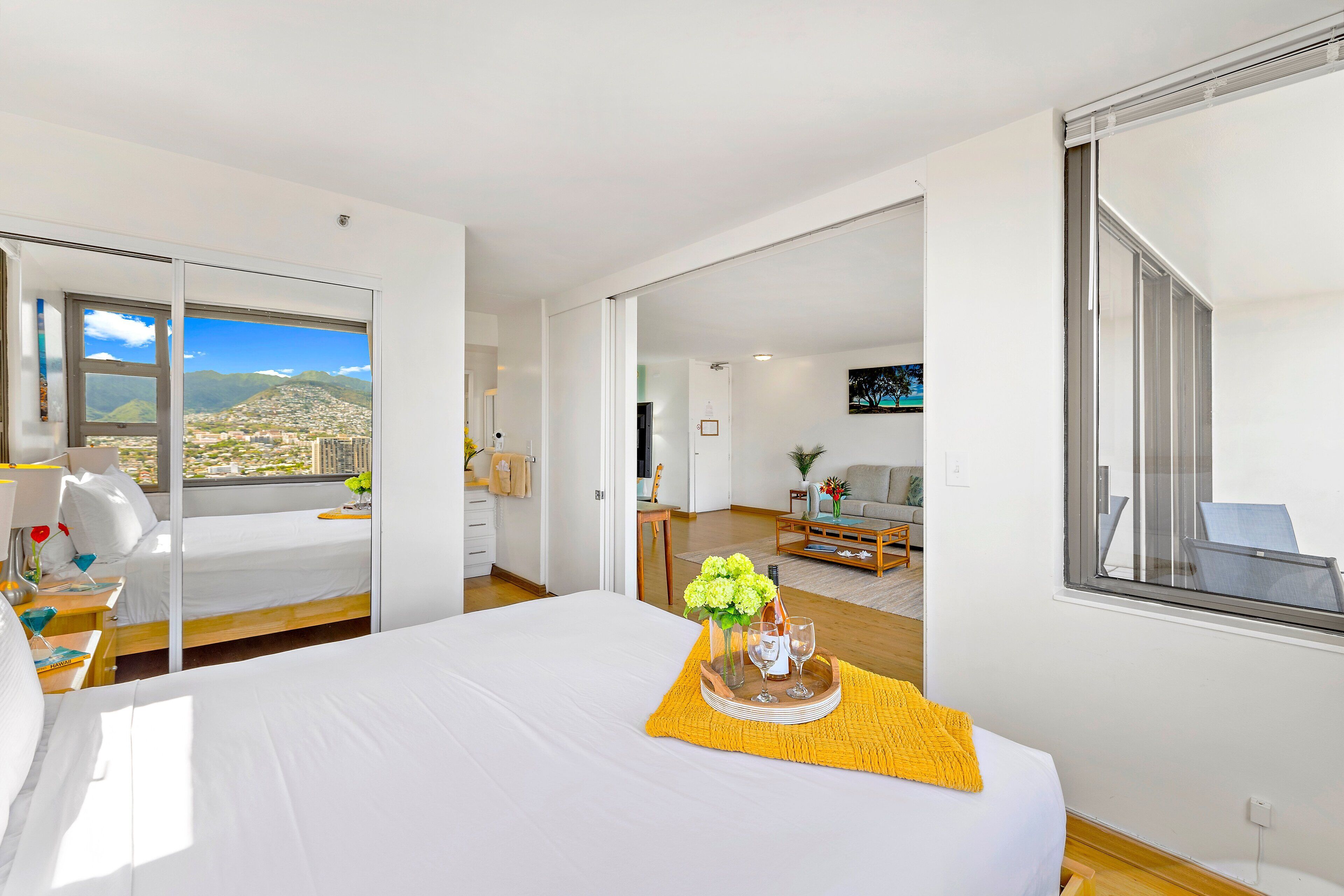 Condo, 1 King Bed with Sofa bed, Mountain View (0083) | 1 bedroom, premium bedding, iron/ironing board, free WiFi
