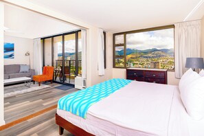 Suite, 1 King Bed with Sofa bed, Mountain View (0097) | 1 bedroom, premium bedding, iron/ironing board, free WiFi - High Floor Mountain View with King or Queen Bed and Parking (Honolulu)