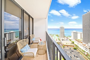 Premium Condo, 1 Bedroom, Balcony, Partial Ocean View (0145) | Terrace/patio