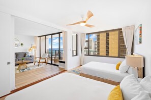 Condo Premium, 1 phòng ngủ, ban công, quang cảnh một góc biển (0145) | 1 phòng ngủ, bộ đồ giường cao cấp, trang trí khác biệt 