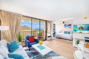 아파트, 킹사이즈침대 1개 및 소파베드, 바다 전망 (0113) | 거실 공간