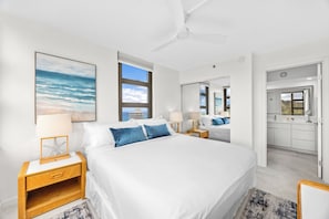 Apartment, 1 Bedroom, Balcony, Ocean View (0045) | 1 bedroom, premium bedding, individually decorated - Diamond Head and Ocean views with King Bed and Parking (Honolulu)