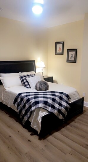 4 chambres, fer et planche à repasser, Wi-Fi gratuit, draps fournis