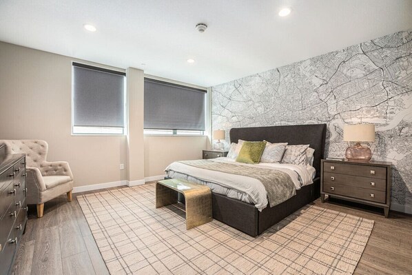 1 bedroom, desk, WiFi, bed sheets