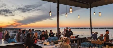 Bar (på overnatningsstedet)