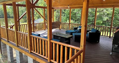 Charming 3-Bedroom Log Cabin - Rest & Relaxation