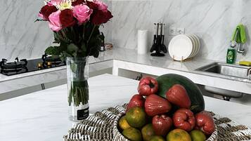 Fridge, stovetop, cookware/dishes/utensils