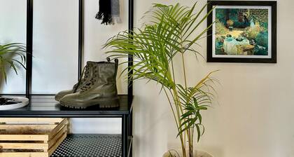 Staypreneur -Where innovation meets comfort