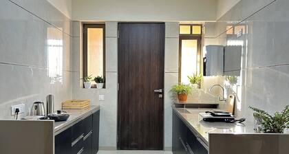 Staypreneur -Where innovation meets comfort