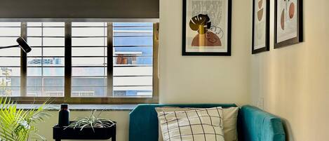 3 camere, una cassaforte in camera, una scrivania, ferro/asse da stiro