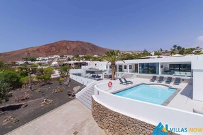 Pool - 236 - Casa Yasmine by Villas Now Ltd (Playa Blanca)