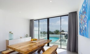 Dining - 236 - Casa Yasmine by Villas Now Ltd (Playa Blanca)