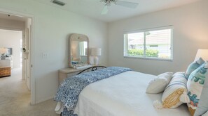 3 habitaciones, escritorio, internet y ropa de cama 