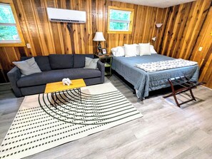 Unclassified image, 4 of 6, button