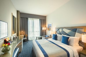 Classic Double Room | Desk, laptop workspace, blackout curtains, soundproofing - GULFINN HOTEL AL NASR (Dubai)