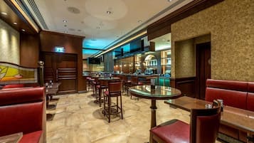 2 bares, bar deportivo