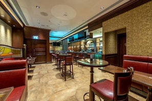 2 bars/lounges, sports bar - GULFINN HOTEL AL NASR (Dubai)