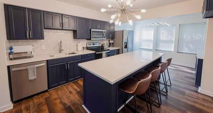 Game Room|Chef Kitchen|Dogs OK|1 mi to downtown GC