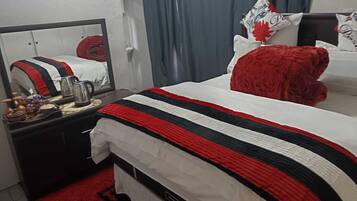 Business Double Room | Free WiFi