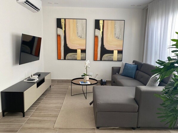 TV