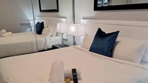 1 bedroom, iron/ironing board, WiFi (free), bed sheets - Prestige One Bedroom (Newcastle)