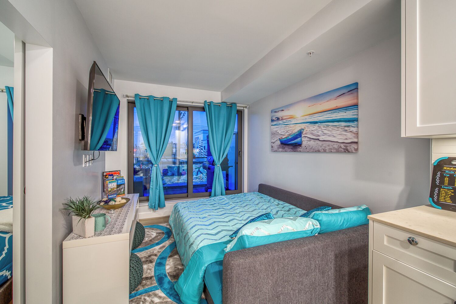 1 chambre, fer et planche à repasser, Wi-Fi gratuit, draps fournis