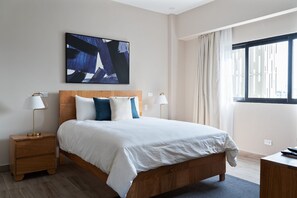 1 habitación, tabla de planchar con plancha y wifi 