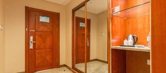 Xintian Hotel