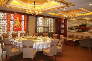Restaurant - Xintian Hotel (Fei County)