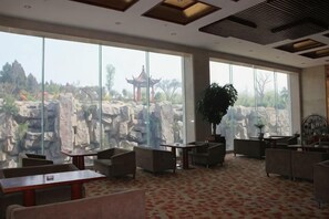 Dining - Xintian Hotel (Fei County)