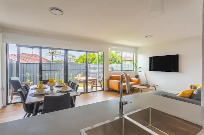 Three Bedroom Townhouse - Five Islands
