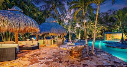 Kon-Tiki Falls: Jupiter`s Exclusive Private Resort!