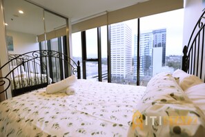 2 Schlafzimmer, Bügeleisen/Bügelbrett, kostenloses WLAN