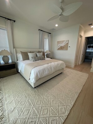 6 bedrooms, iron/ironing board, travel cot, free WiFi - BRAND NEW - Luxurious Oceanfront Escape in Treasure Cay with Pool and Dock! (Treasure Cay)