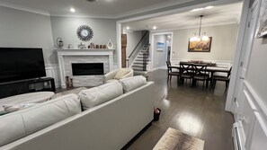 Smart-tv en een open haard