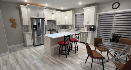 Beautiful 3-Bedroom Home only 20 minutes away from New York