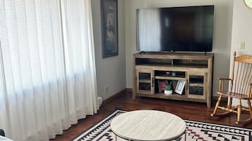 TV connectée, table de tennis de table