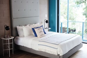 Junior Apartment, Balcony, City View | 1 bedroom, iron/ironing board - OXFORD by Mr. W (Mexico City)