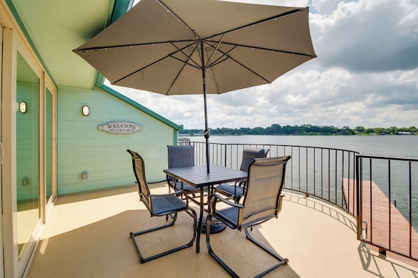 Willis Vacation Rental | 2BR | 2BA | Stairs Required | 1,119 Sq Ft