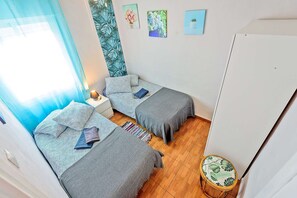 3 chambres, bureau, fer et planche à repasser, Wi-Fi