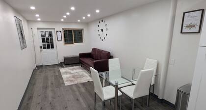 3-bedroom apartment in fantastic Passaic with WiFi, AC. Enjoy your stay.