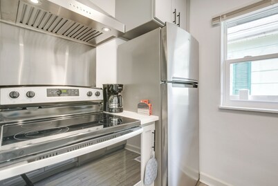 Central Dayton Apt < Half-Mi to UD!