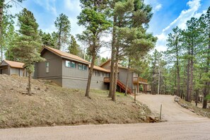 Exterior - 4 Mi to Angel Fire Resort: Retreat w/ Hot Tub (Angel Fire)