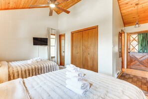 3 Schlafzimmer, Bügeleisen/Bügelbrett, Reisekinderbett, Internetzugang