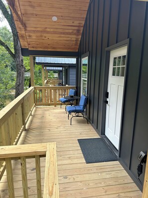 Property grounds - Griffen Mill Properties Cabin #6  next to Uchee Creek.  WiFi and AC in  Salem Al (Salem)