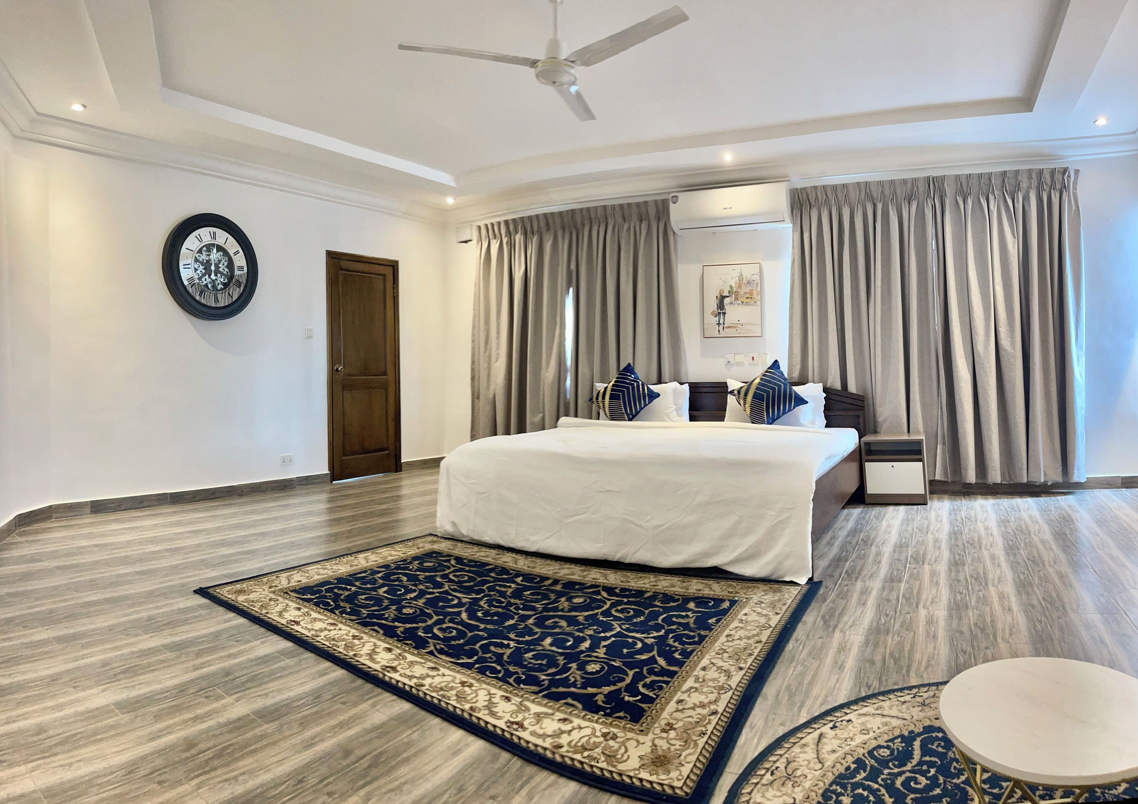 Deluxe Penthouse, City View